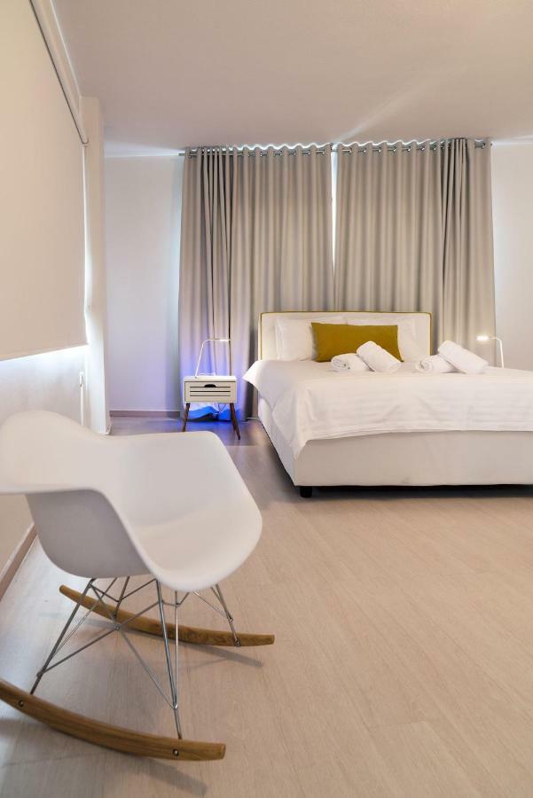 Apartamento Plaka Heart Atenas Exterior foto